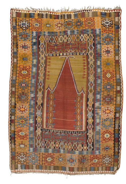 KILIM ANATOLIA, PRAYER antique.Red mihrab with green spandrels, wide border in yellow with stylized flowers, good condition, 210x137 cm.