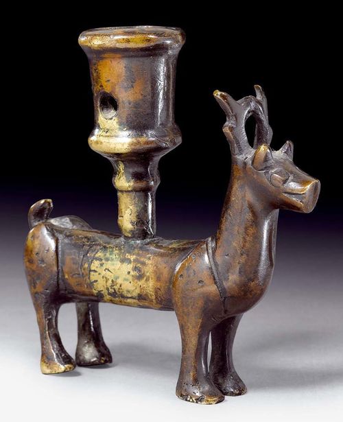 BRONZE DEER AS CANDLE HOLDER,Early Baroque, probably German, 18th century Burnished bronze. H 12 cm. Provenance: Private collection, Basel.