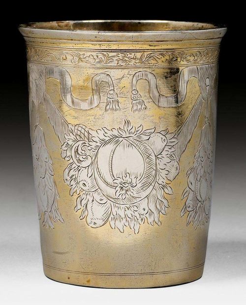 CUP. Hamburg, 2nd half of 17th century. Leonard Rothaer I. Partially gilded. H 8 cm. 100 g.