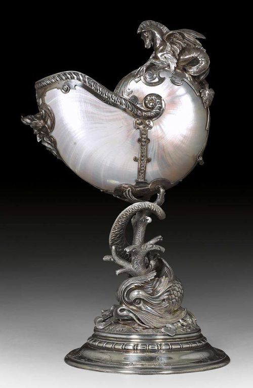NAUTILUS GOBLET. Probably Germany, 19th century. Unmarked. H 31.5 cm.