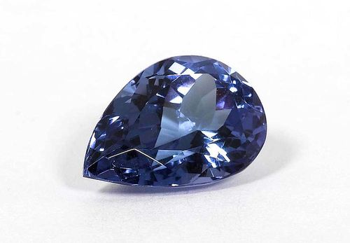 UNSET TANZANITE. Unset, drop-shaped tanzanite of 6.7 ct and very fine colour.